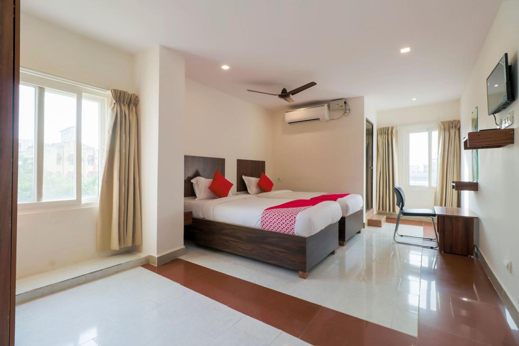 Hotel O Akshaya Elite Vijayawāda Extérieur photo