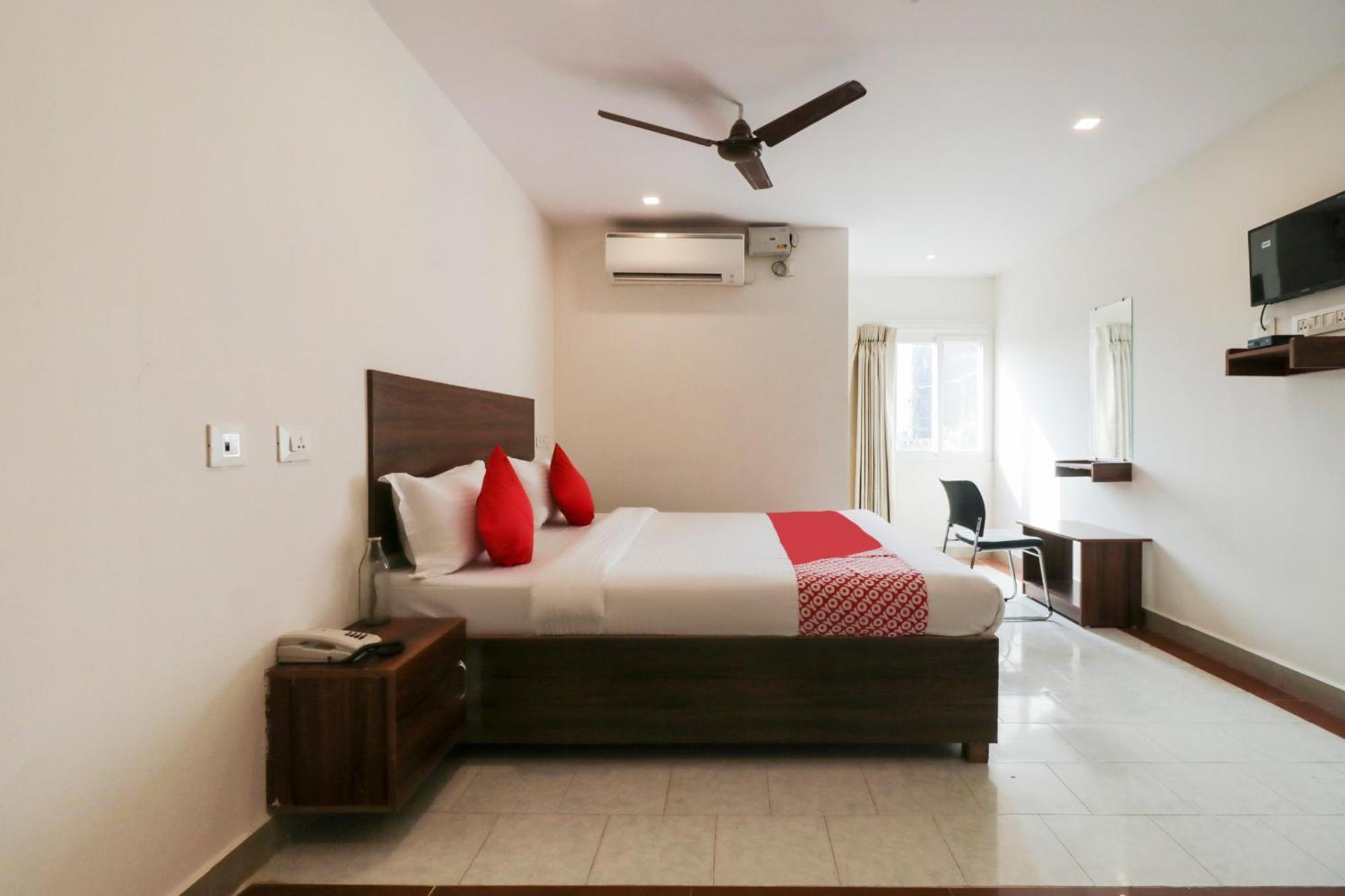 Hotel O Akshaya Elite Vijayawāda Extérieur photo